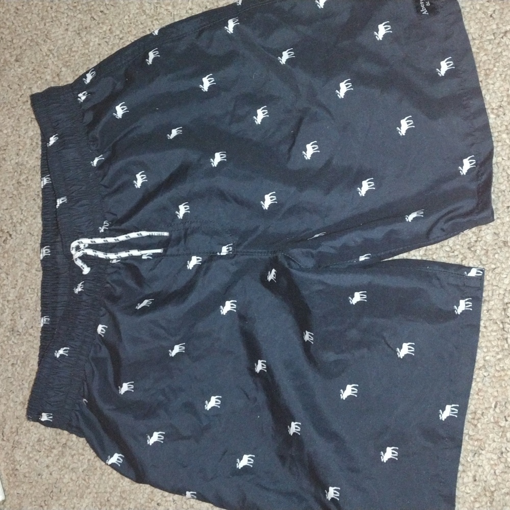 Used 15/16 Abercrombie kids swim shorts
